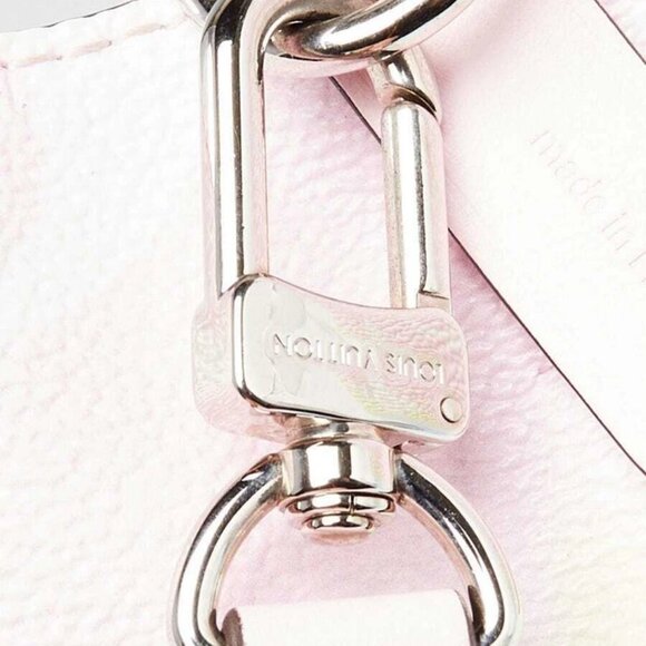 Louis Vuitton Pastel Monogram Giant Canvas Escale NeoNoe Bag - Picture 6 of 12